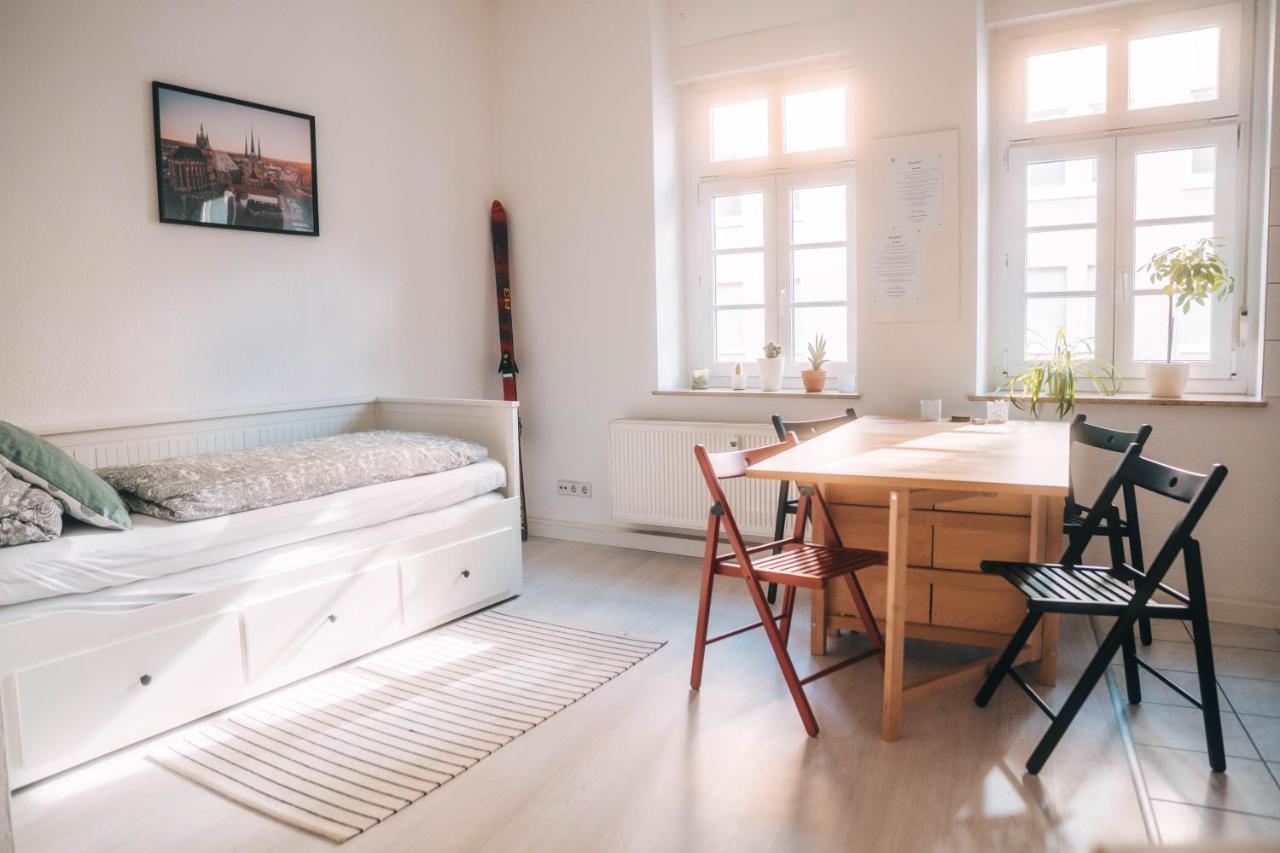 Gemuetliche 45M² Wohnung Mit Netflix & Disney+ Erfurt Exterior foto